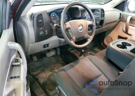 2013 Chevrolet Silverado K1500 from USA, damaged, VIN 1GCNKPE04DZ358155